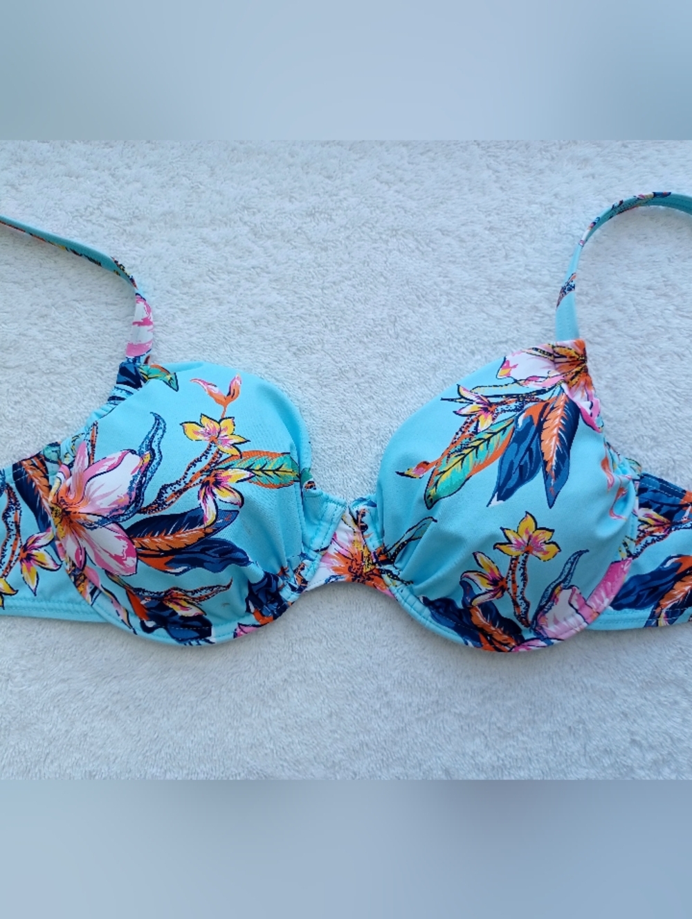 Lascana Hibiscus Print Underwire Bikini Top, Size 34B - Picture 2 of 14